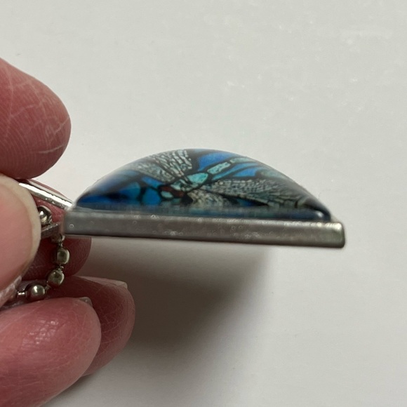 23” ball chain w/ 1” square pendant of blue colored dragonfly.  Clear front. NIP - Picture 5 of 6